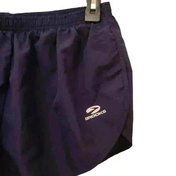 Brooks Women's 3" Navy Chaser Running Shorts - Picture 5 of 10